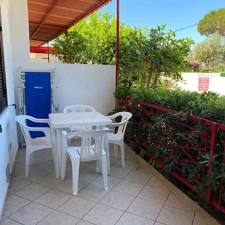 Calise - Vicino Chiaia